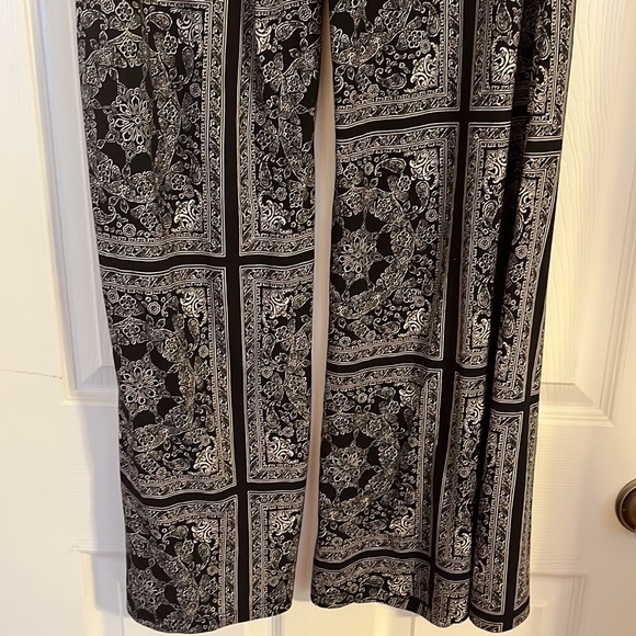 Forgotten Grace boho pants - Picture 4 of 5